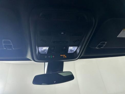 Certified 2024 Cadillac XT5 Premium Luxury image 25