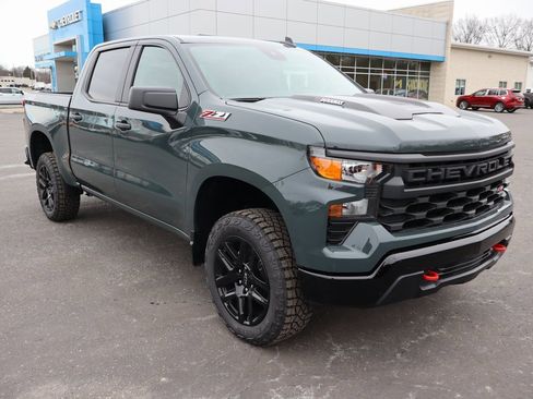 New 2026 Chevrolet Silverado 1500 Custom Trail Boss image 2