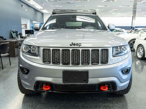 Used 2015 Jeep Grand Cherokee Altitude AWD/4WD image 2