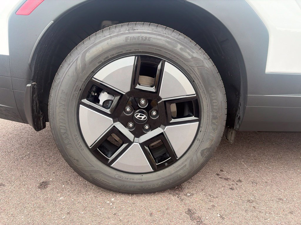 Certified 2026 Hyundai Santa Fe SE AWD/4WD image 33