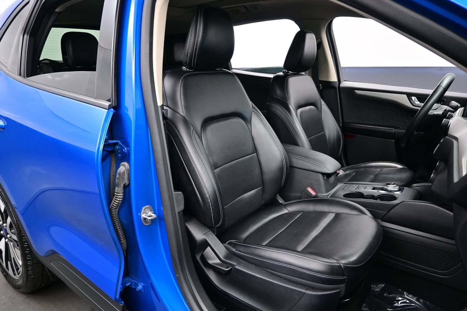 Used 2020 Ford Escape SE Sport AWD/4WD image 14