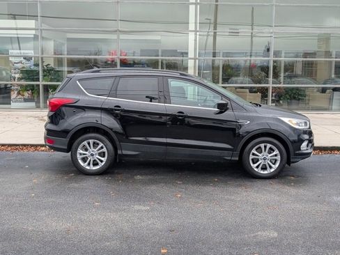 Used 2019 Ford Escape SEL image 8