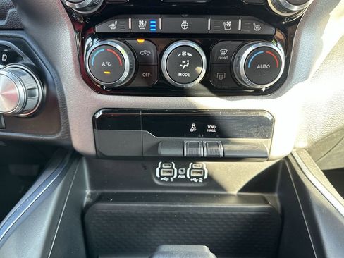 Used 2024 RAM 1500 Laramie RWD image 29