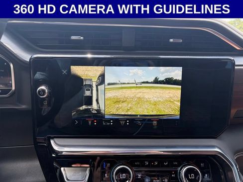 Used 2025 GMC Sierra 2500 Denali Ultimate AWD/4WD image 4