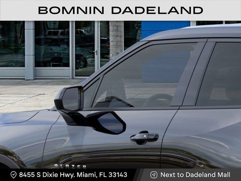 New 2025 Chevrolet Blazer LT image 13