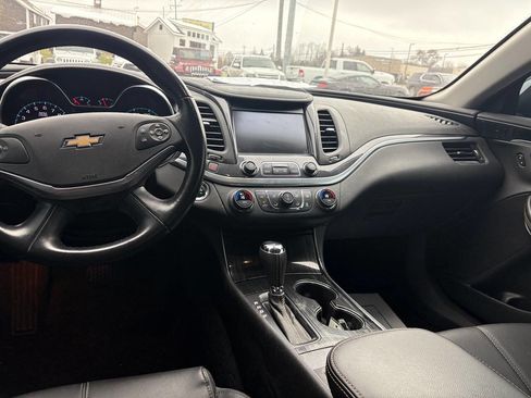 Used 2020 Chevrolet Impala LT image 4