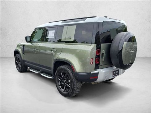 Certified 2023 Land Rover Defender 110 S AWD/4WD image 7