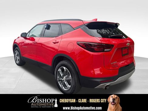 Used 2023 Chevrolet Blazer LT w/ Convenience Package FWD image 9