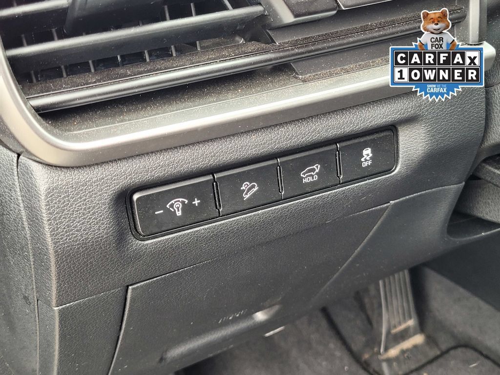 Used 2025 Kia Telluride S AWD/4WD image 17