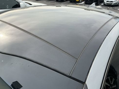 Used 2023 Kia Stinger GT2 image 10