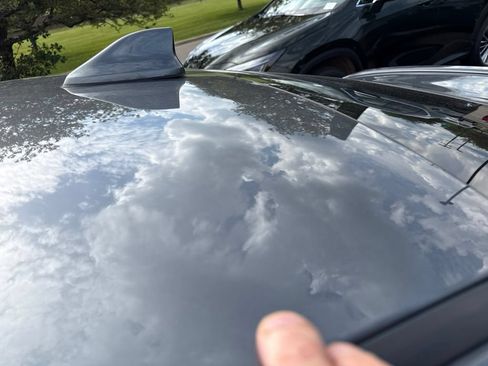 Used 2023 Nissan Versa SR w/ Trunk Package FWD image 17