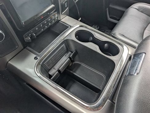 Used 2018 RAM 2500 Laramie w/ Sport Appearance Group AWD/4WD image 20