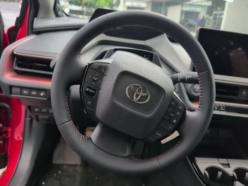New 2026 Toyota Prius Plug-In Hybrid FWD image 16