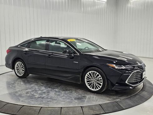 Used 2021 Toyota Avalon Limited w/ Advanced Safety Package image 35