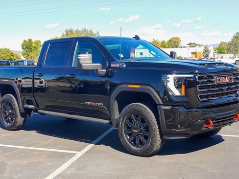 New 2026 GMC Sierra 3500 AT4 w/ AT4 Premium Plus Package image 6
