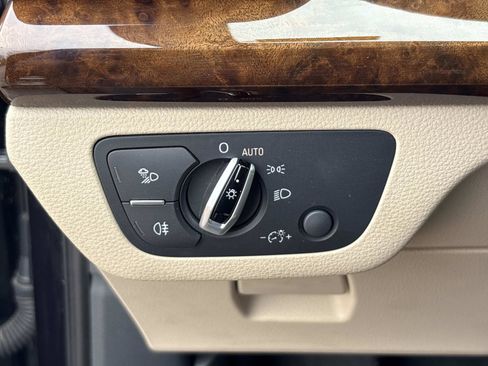 Used 2018 Audi Q5 2.0T Premium Plus w/ Premium Plus Package image 19