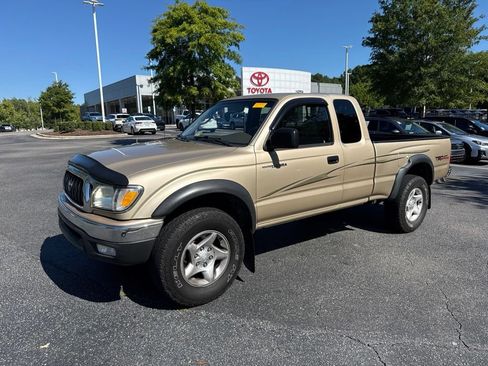 Used 2003 Toyota Tacoma 4x4 Xtracab V6 image 2