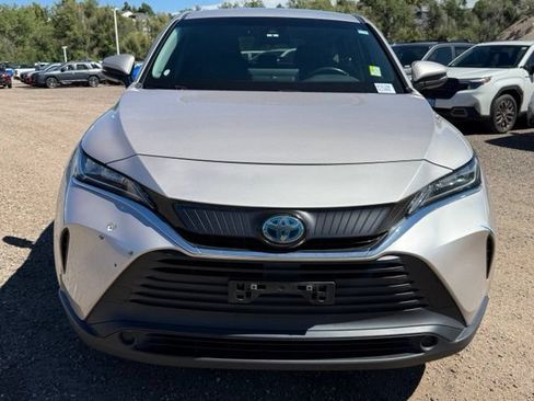 Used 2021 Toyota Venza LE w/ Carpet Mat Package (TMS) AWD/4WD image 9