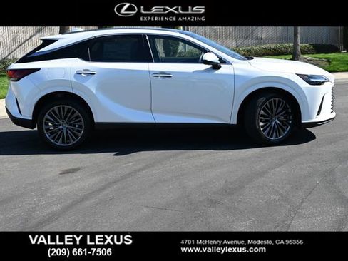 New 2026 Lexus RX 450h AWD image 3