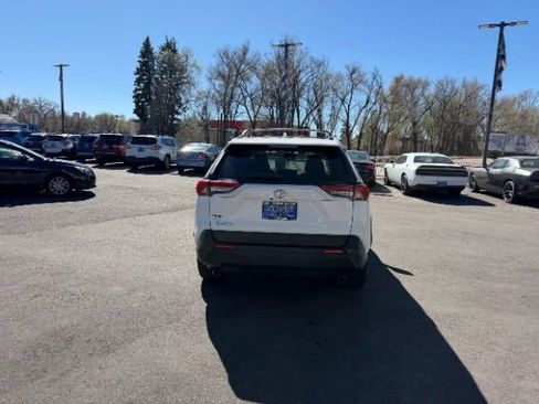 Used 2020 Toyota RAV4 LE w/ All Weather Liner Package image 15