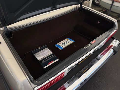 Used 1988 Mercedes-Benz 560 SL image 40