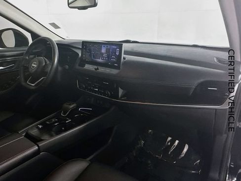Certified 2024 Nissan Rogue SL w/ SL Premium Package FWD image 29