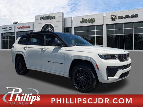 New 2026 Jeep Grand Cherokee L Summit AWD/4WD image 1