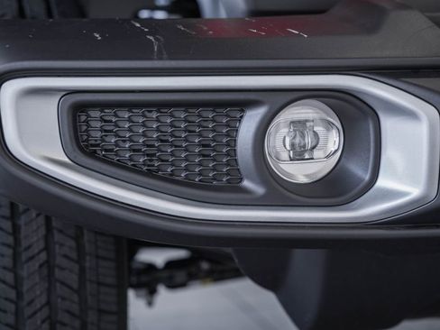 New 2026 Jeep Wrangler Unlimited Sahara AWD/4WD image 12