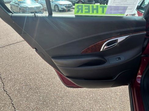 Used 2010 Buick LaCrosse CXL w/ Luxury Package FWD image 13