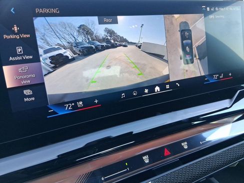 New 2026 BMW i5 eDrive40 w/ M Sport Package image 24