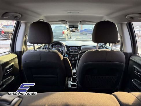 Used 2021 Chevrolet Trax LS w/ Tint and Cruise Package image 11