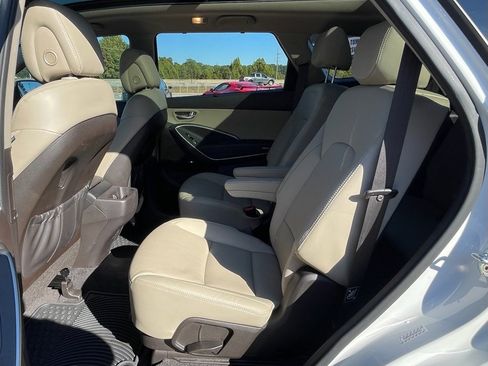 Used 2019 Hyundai Santa Fe XL image 34