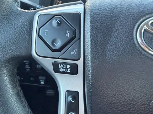 Used 2021 Toyota Tundra Limited w/ Limited Premium Package AWD/4WD image 23