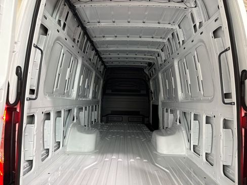 New 2025 Mercedes-Benz Sprinter 3500 image 20