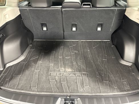 Used 2024 Subaru Forester Limited w/ Convenience Package AWD/4WD image 28