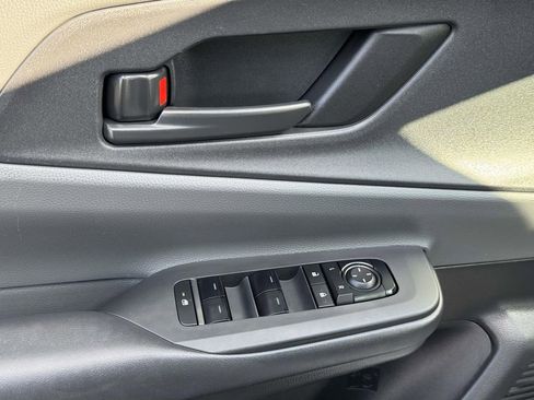 Used 2024 Toyota Prius LE image 18