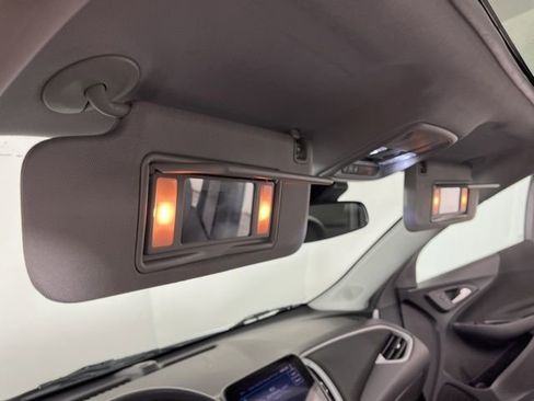 Used 2024 Chevrolet Malibu LT image 36