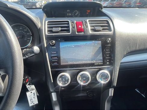 Used 2016 Subaru Forester 2.5i Premium w/ All-Weather Package AWD/4WD image 18