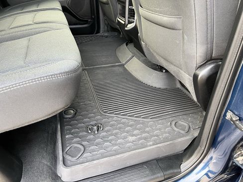 Used 2020 RAM 1500 Big Horn image 15