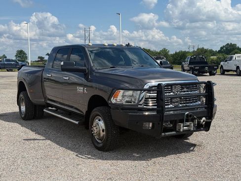 Used 2017 RAM 3500 Big Horn AWD/4WD image 3
