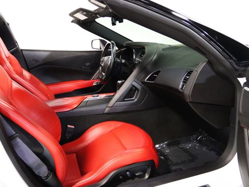 Used 2015 Chevrolet Corvette Stingray Coupe w/ 2LT Preferred Equipment Group image 61