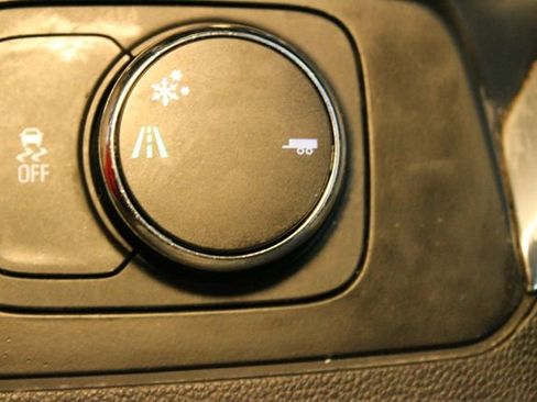 Used 2019 Chevrolet Traverse LT w/ LT Premium Package image 28