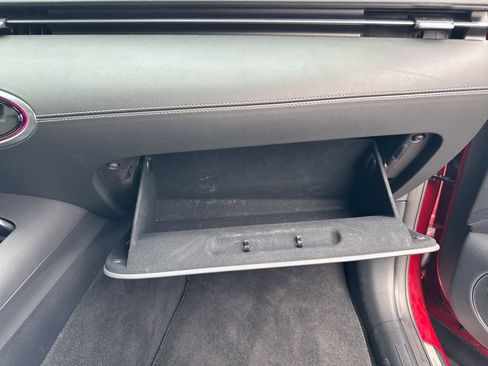 Used 2025 Genesis GV70 2.5T w/ Advanced Package AWD/4WD image 21