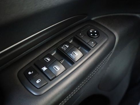 Used 2021 Dodge Durango SXT w/ 3rd Row Seating Group RWD image 34