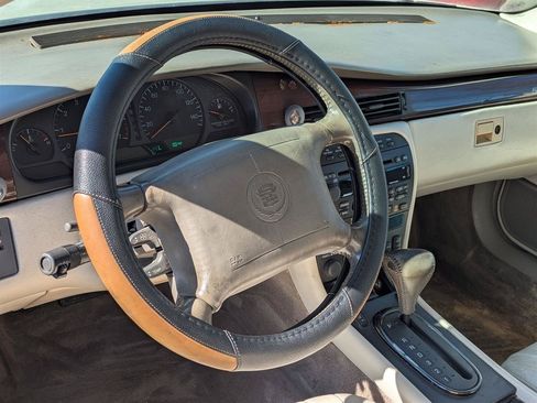 Used 1999 Cadillac Eldorado w/ Comfort/Convenience Pkg FWD image 15
