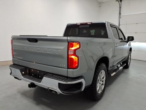 Used 2025 Chevrolet Silverado 1500 LTZ w/ LTZ Premium Package AWD/4WD image 3