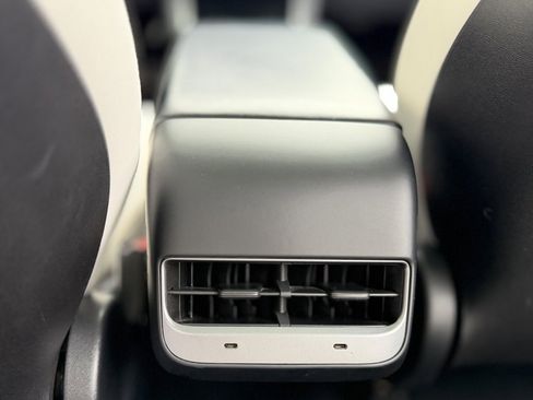 Used 2020 Tesla Model 3 Long Range image 49