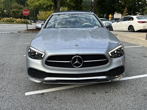 Used 2023 Mercedes-Benz E 450 Cabriolet image 4
