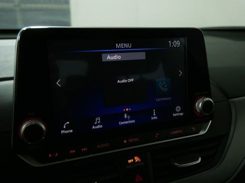 Used 2024 Nissan Altima 2.5 SR image 27