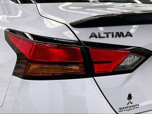 New 2026 Nissan Altima 2.5 SR FWD image 20